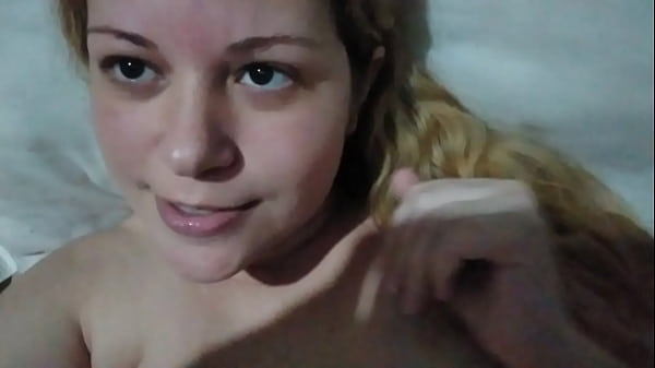 Naughty leaves her husband to make videos She already bought her video today, call her on zap 11987098711