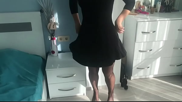 Hot beautiful Teen performs - teen