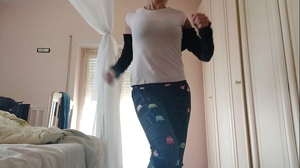 quarantine2010 for covid19: home fitness sexy sweatin exercises