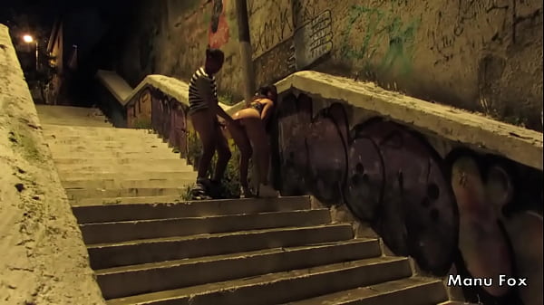 Security camera catches couple having sex on the street in Buenos Aires - Casal Badarox Manu Fox and Rubens Badar&oacute_ (full video on RED)