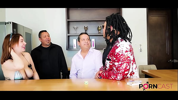 Sexy Teen Girl shows off in latina