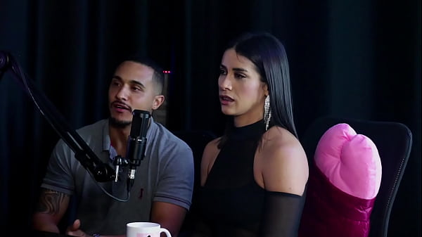 She loves being a stripper, she talked about how she met her boyfriend, and her dick doesn't get hard easily - Val Mineirinha on Swing Cast (SHEER/RED)