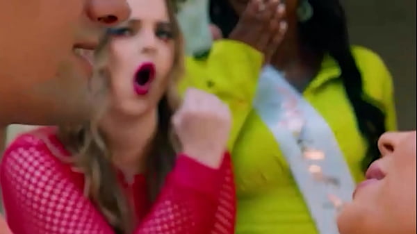 DIGITALPLAYGROUND - Scarlit Scandal Hires A Stripper For Her Friend'_s Bachelorette Party, Ends Up Fucking Him Instead