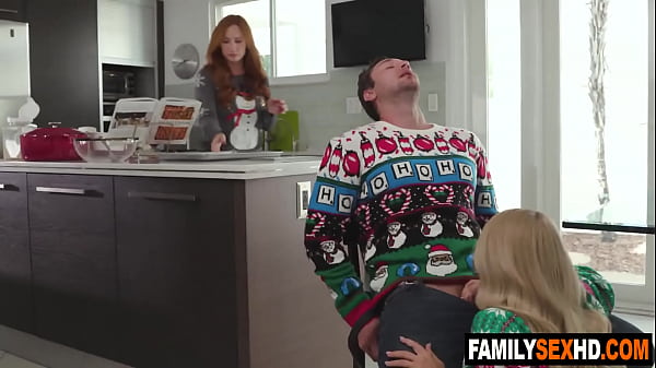 Step-dad and step-daughter have sex behind stepmom'_s back